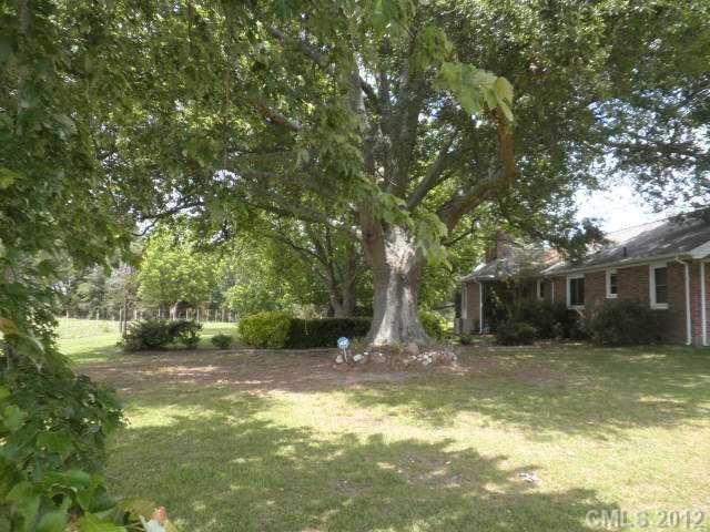 1341 Morris Hinson Rd, Lancaster, SC 29720