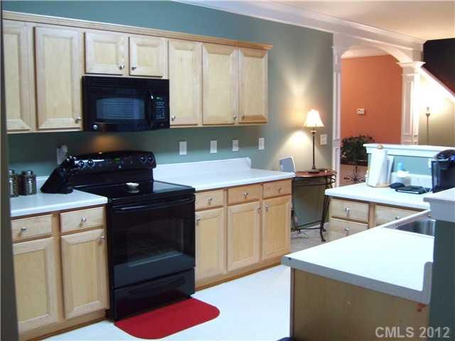 3825 Wingdale Ct, Gastonia, NC 28056