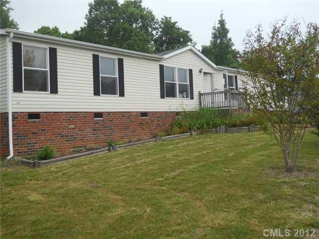 141 Ridge Creek Dr, Troutman, NC 28166