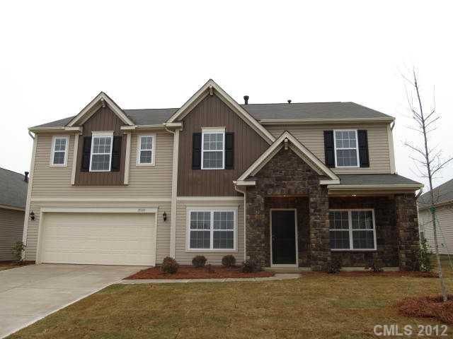 14711 Glenduff Pl, Charlotte, NC 28278