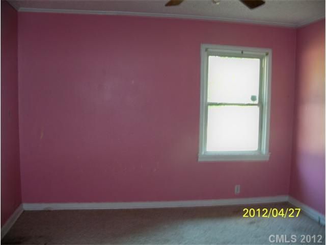 120 Walnut Ave, Belmont, NC 28012