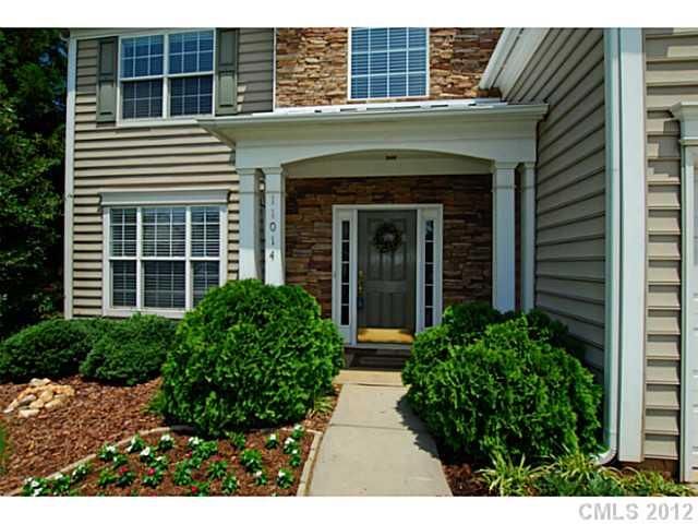 11014 Maplehurst Dr, Charlotte, NC 28277