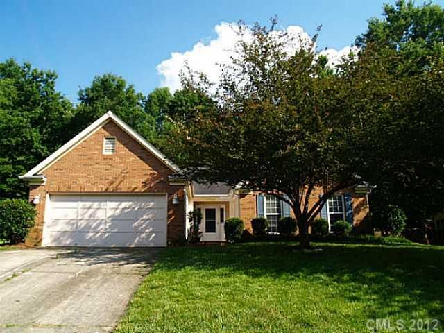 13710 Portpatrick Ln, Matthews, NC 28105