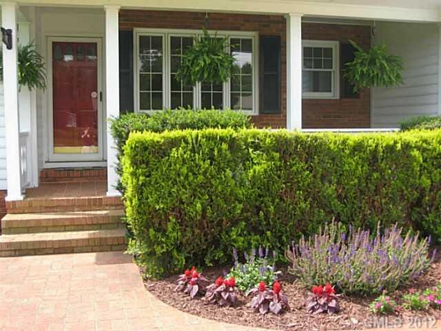 142 Oak Haven Dr, Statesville, NC 28625