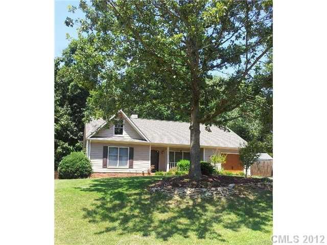 5402 Branch St, Charlotte, NC 28215