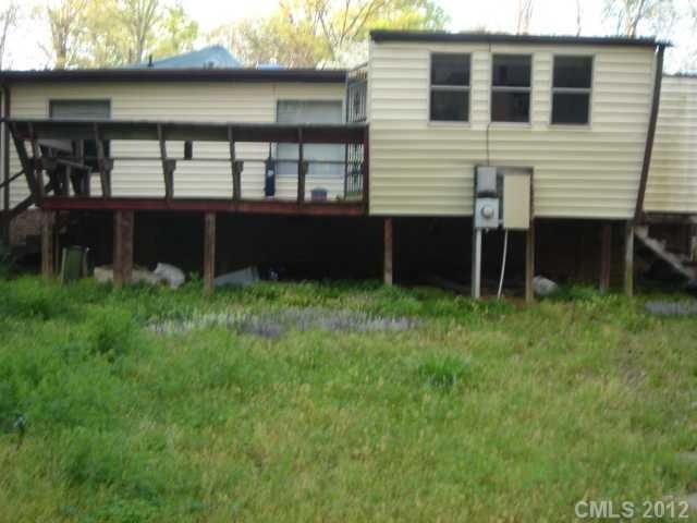 418 E Poplar St, Stanley, NC 28164