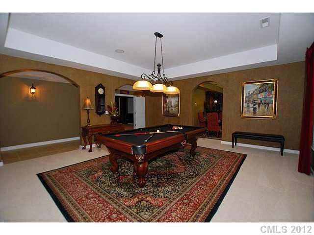 6005 Stanbury Dr, Matthews, NC 28104