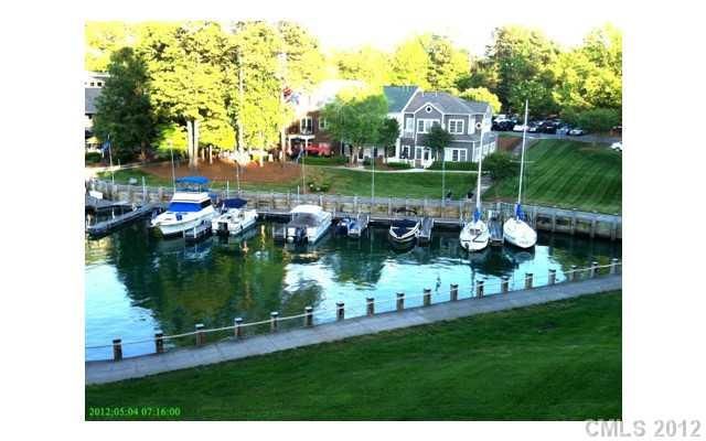 206 Northwest Dr #206, Davidson, NC 28036