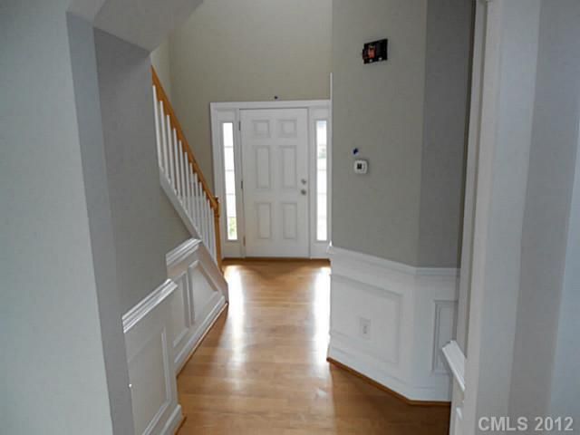 515 Clearwater Dr, Concord, NC 28027