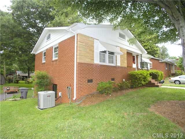 2326 Heywood Ave, Charlotte, NC 28208