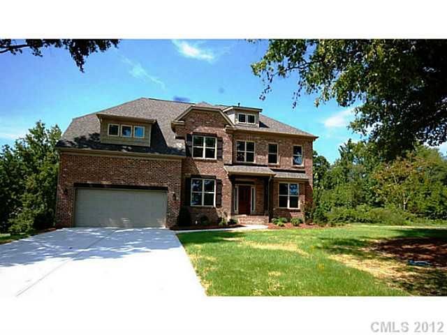 2606 Walker Rd, Charlotte, NC 28270