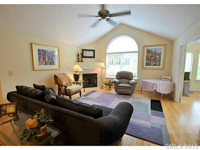 2808 Polo Club Blvd #-, Matthews, NC 28105