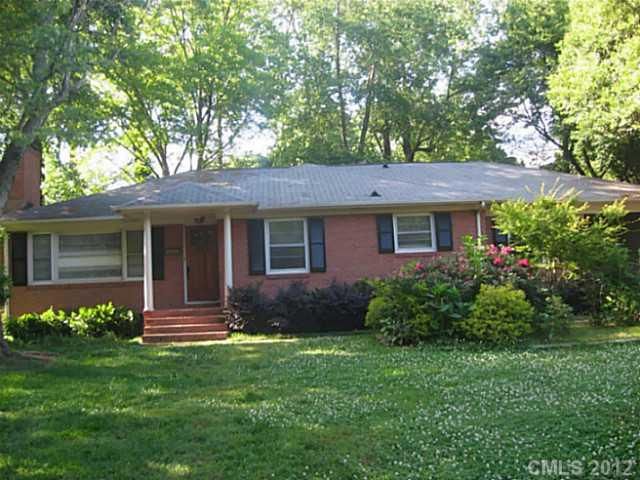 809 Hartness Ave, Charlotte, NC 28211