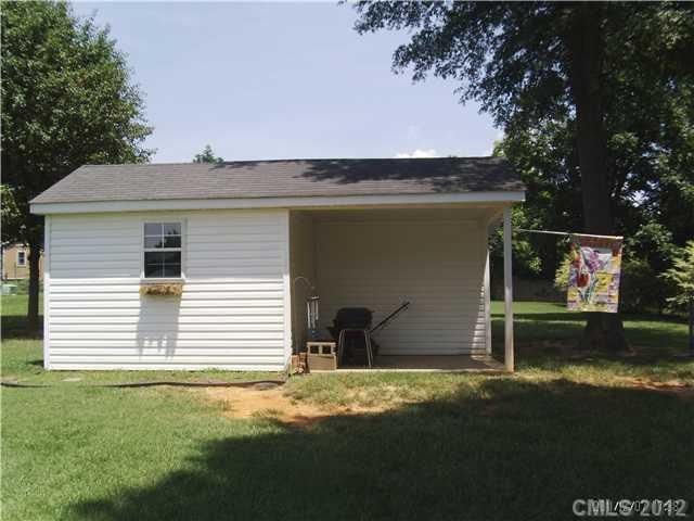 111 Allison Dr, Indian Trail, NC 28179