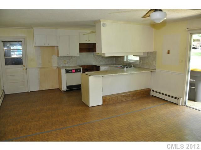 1021 Kentucky St, Kannapolis, NC 28083