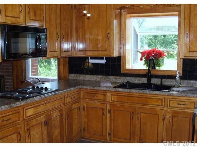1803 Lathan Rd, Monroe, NC 28112