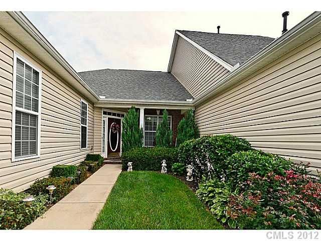 279 Garnet Ct #279, Fort Mill, SC 29708