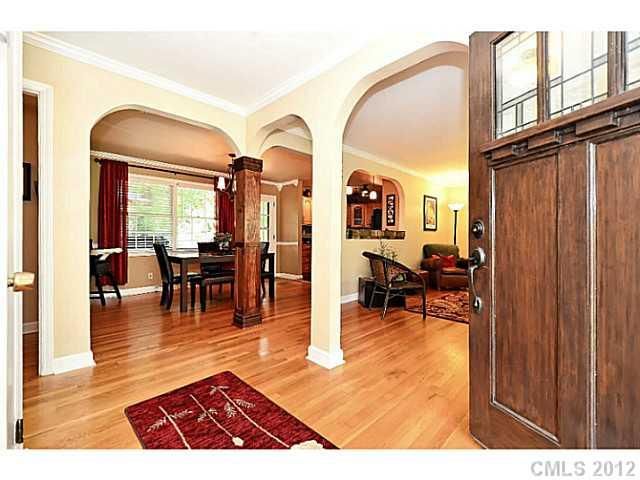 5210 Glenham Dr, Charlotte, NC 28210