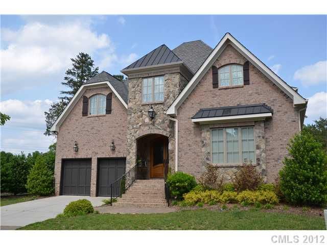 7128 Old Providence Rd, Charlotte, NC 28226