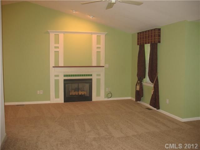6020 Aquarian Way, Denver, NC 28037