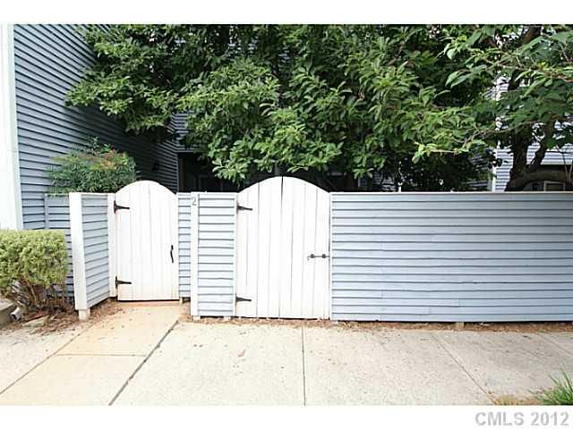 300 Park Ave #2, Charlotte, NC 28203