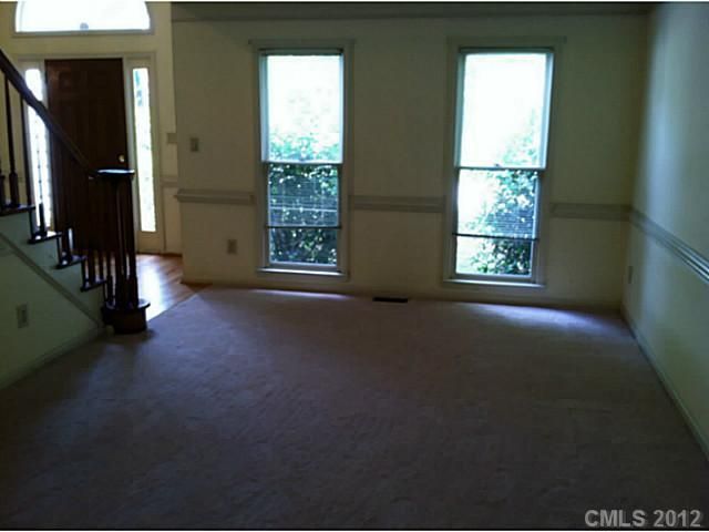 913 Doby Springs Dr, Charlotte, NC 28262