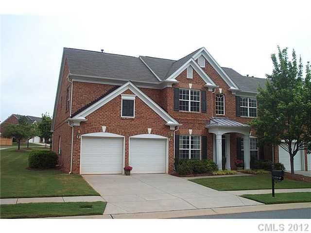 221 Robinlynn Rd #*, Matthews, NC 28105