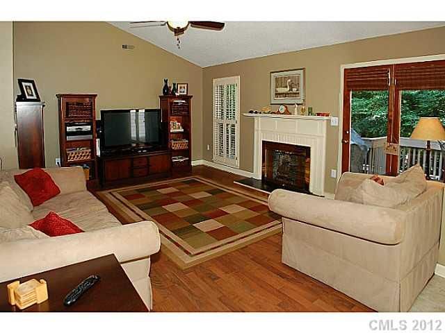 3136 Devon Croft Ln, Charlotte, NC 28269