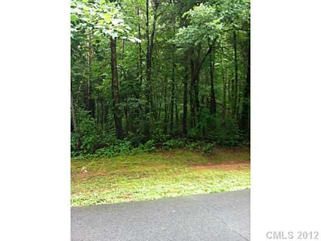 - Chestnut Hill Dr, Matthews, NC 28105