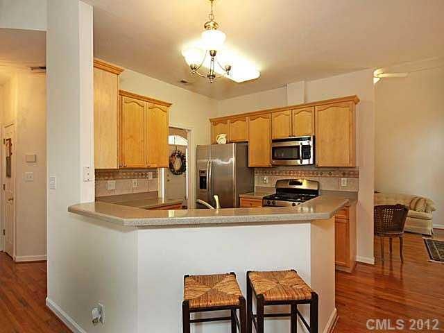 2752 Cameron Commons Way, Matthews, NC 28104
