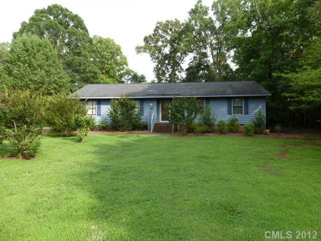 557 Freemont Dr, Lancaster, SC 29720