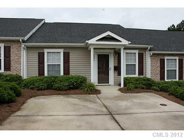 2057 Pin Oak Pl #2057, Cramerton, NC 28032