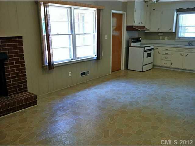 5015 Nevin Rd, Charlotte, NC 28269