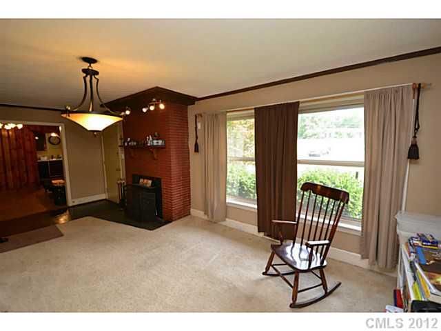 699 Wilshire Dr, Concord, NC 28027