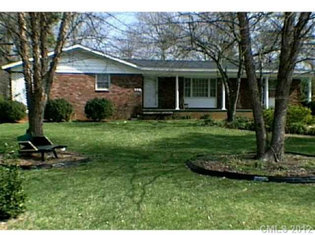 1501 Longbow Dr, Kannapolis, NC 28081