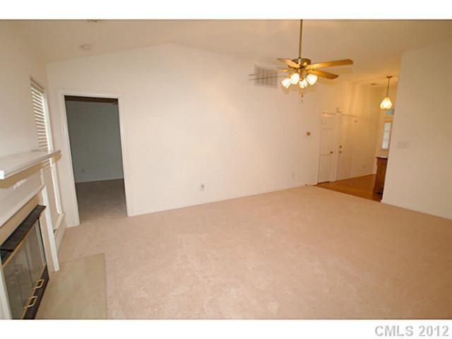 10112 Brawley Ln, Charlotte, NC 28215