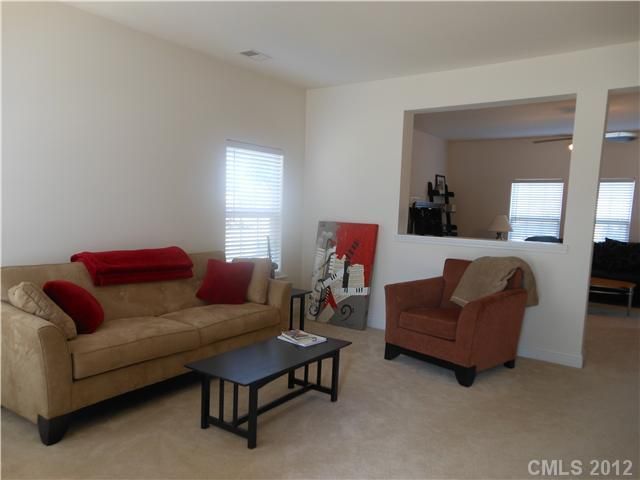 10514 Hawick Ct, Charlotte, NC 28278