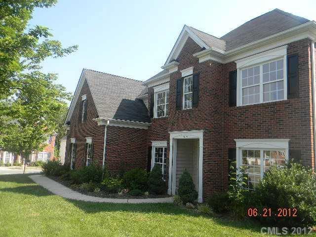4005 Sawmill Trace Dr, Charlotte, NC 28213