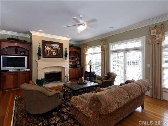 8706 Highgrove St, Charlotte, NC 28277