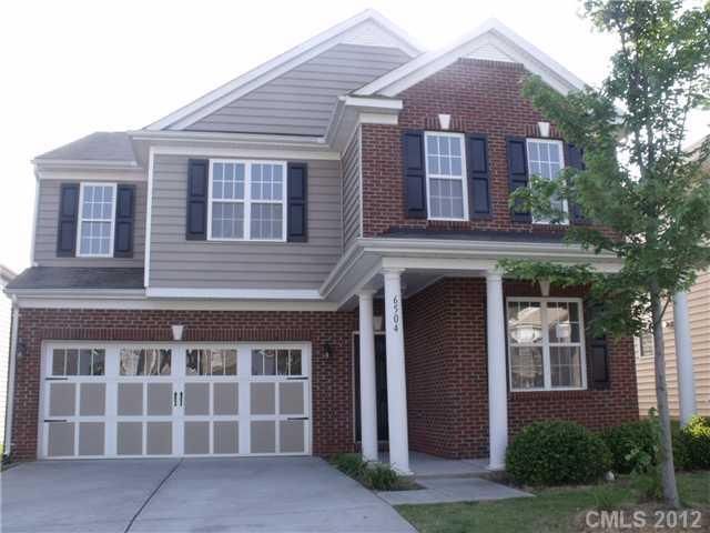 6504 Manitoba Ln, Charlotte, NC 28277