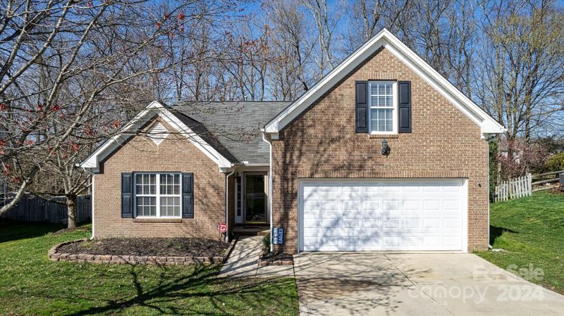 1746 Canebrook Glen, York, SC 29745