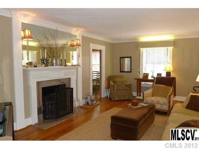 222 NE 5th Ave, Hickory, NC 28601