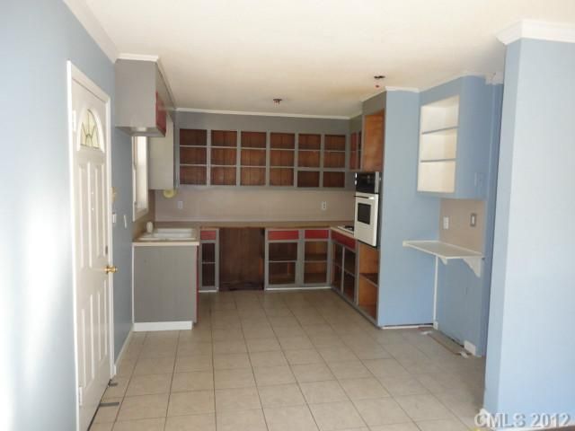 617 Flowe St, Gastonia, NC 28052