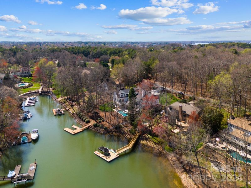 19819 Stough Farm Rd, Cornelius, NC 28031