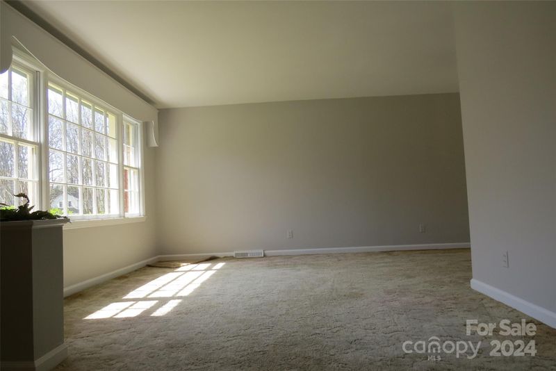 3913 Chandworth Rd, Charlotte, NC 28210