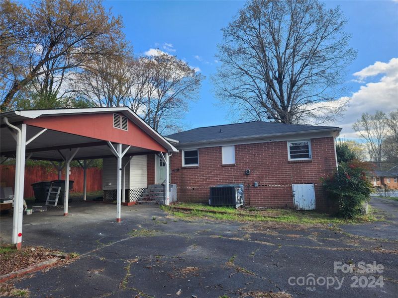 602 Walker St, Kannapolis, NC 28081