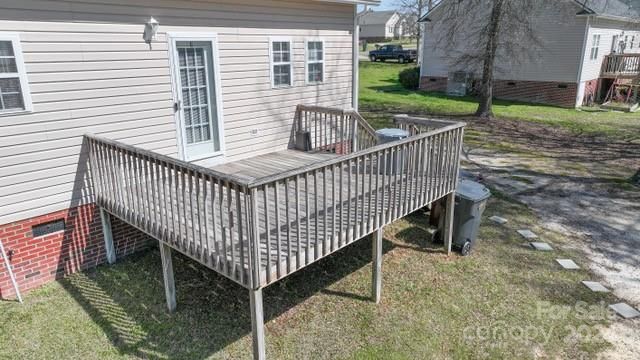 5033 Sedgefield Dr, Lancaster, SC 29720