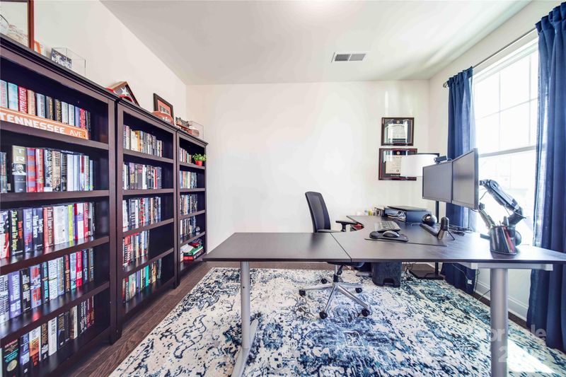 346 Reedy River Ln, Clover, SC 29710