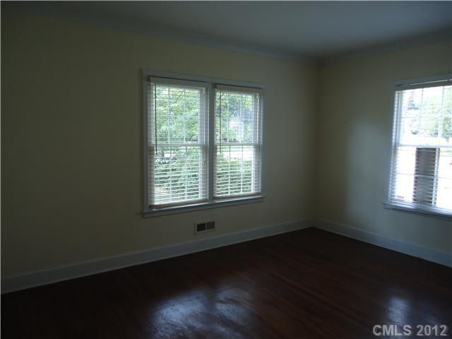 618 York St, Gastonia, NC 28052