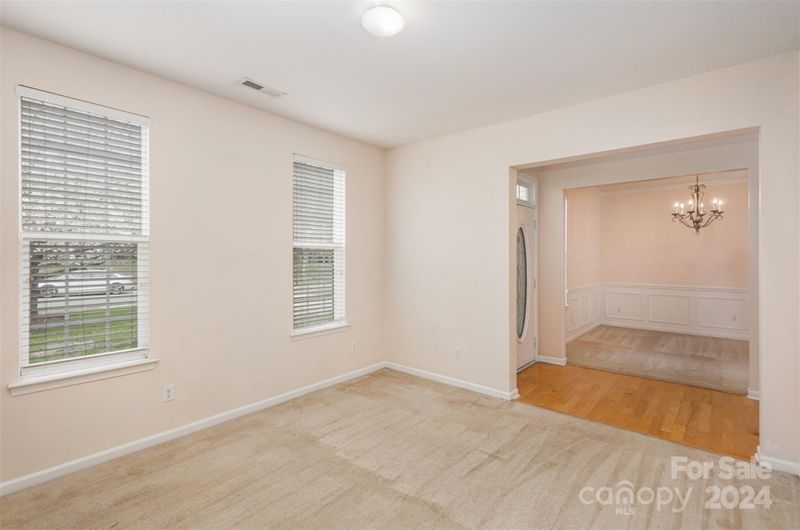 16015 Falling Meadows Ln, Charlotte, NC 28273